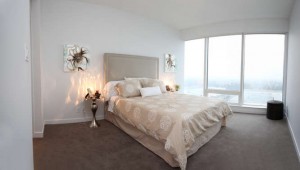 9075177 Brighouse Way-small-032-Master Bedroom  Wide-666x379-72dpi