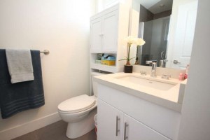 33993 Chatham Street-small-043-Bathroom-666x444-72dpi