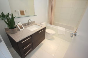 12045171 Brighouse Way-large-058-Bathroom-1500x1000-72dpi